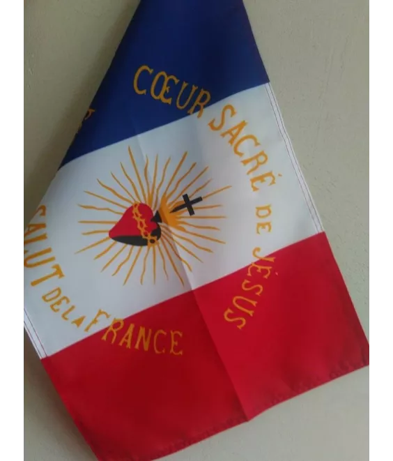Drapeau bleu blanc rouge frappé du Sacré-Cœur rayonnant