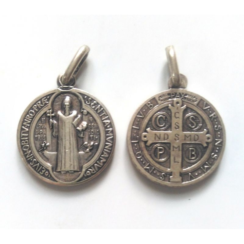 Medaille saint benoît - Chapelets & Médailles - Médailles