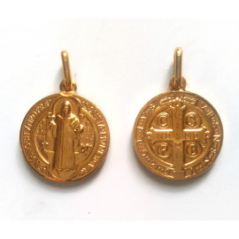 Saint Benoît médaille dorée
