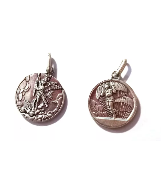 Médaille de saint Michel patron des paras