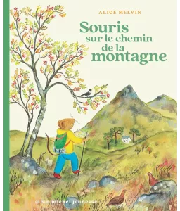 Souris sur le chemin de la montagne